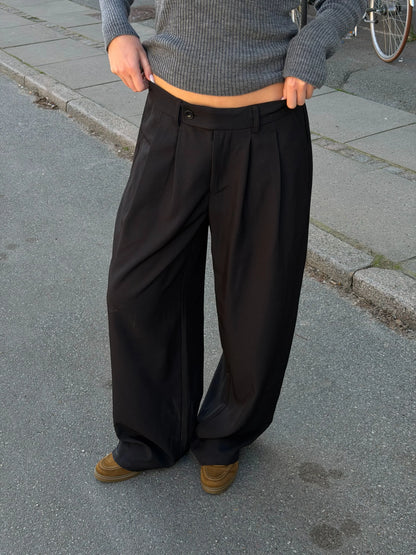 RILEY | Hochtaillierte Hosen mit weitem Bein