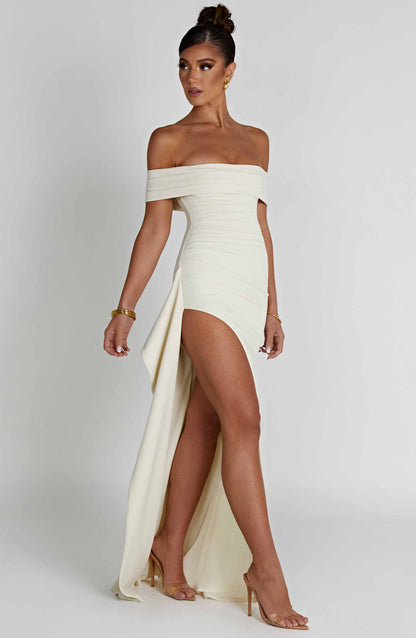 KIM |  Samt Allure