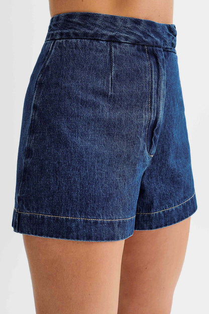 YLVI |  City Fit